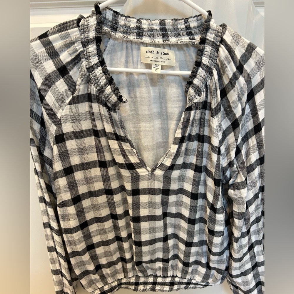 Anthropologie cloth & stone top size large